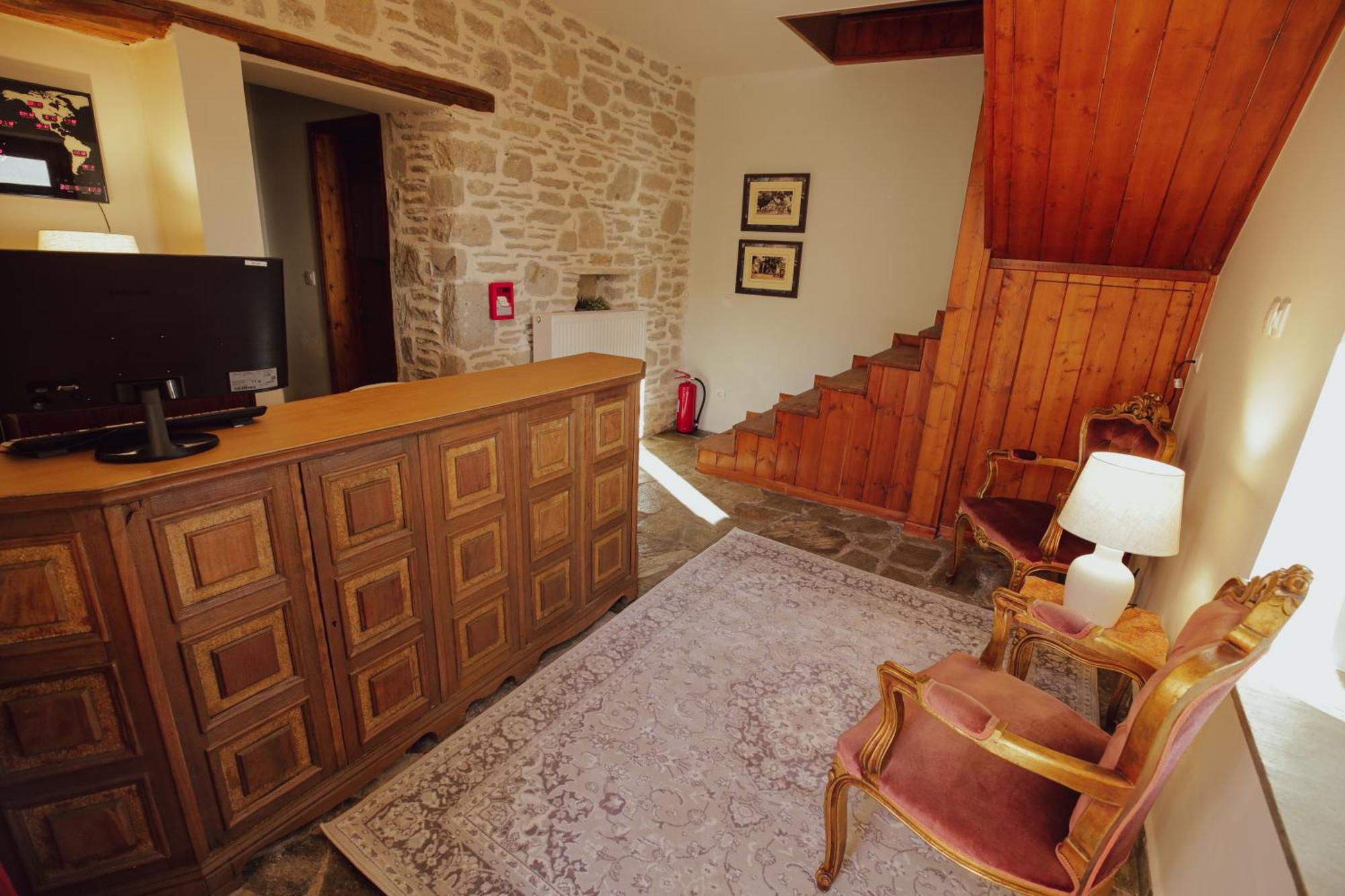 Aurora-Inn Makriníca Kültér fotó